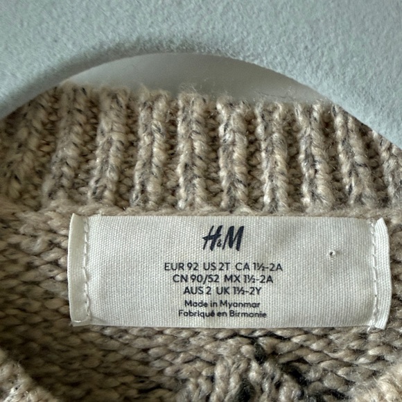 H&M Beige Knit Sweater - Picture 2 of 4